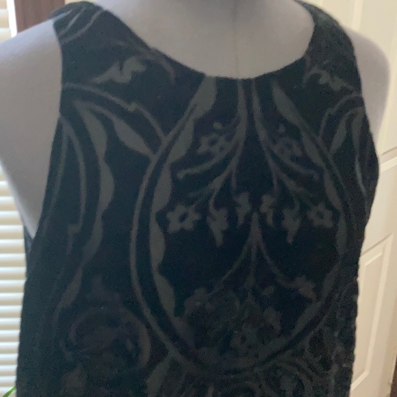 Burn out velvet tank top. - Picture 2 of 2